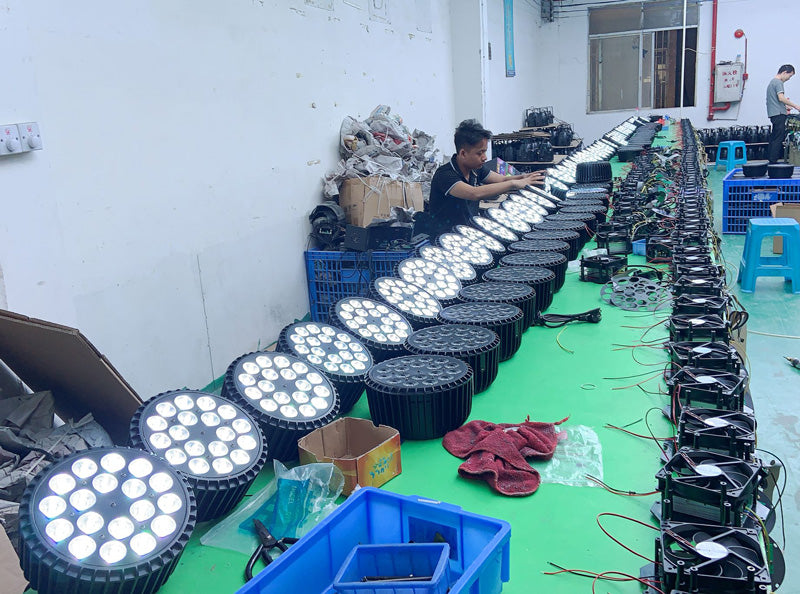 OPPSK Silent Operation Stage Light 18x18W 6in1 RGBWAUV LED Flat Par Light